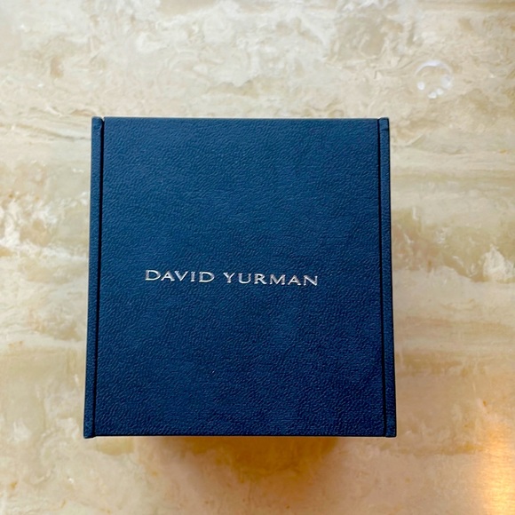 David Yurman Necklace Box with Bow - Picture 1 of 5